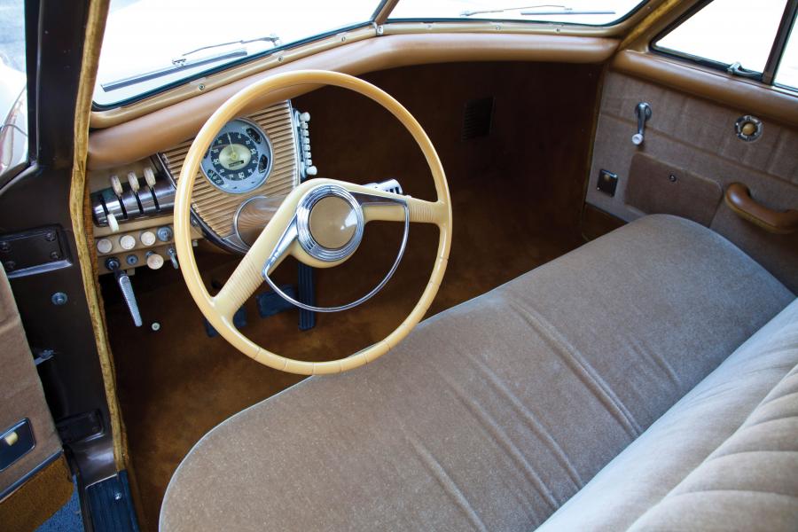 Торпедо Tucker Sedan (1044) 1948 года  (фото 11 из 14)